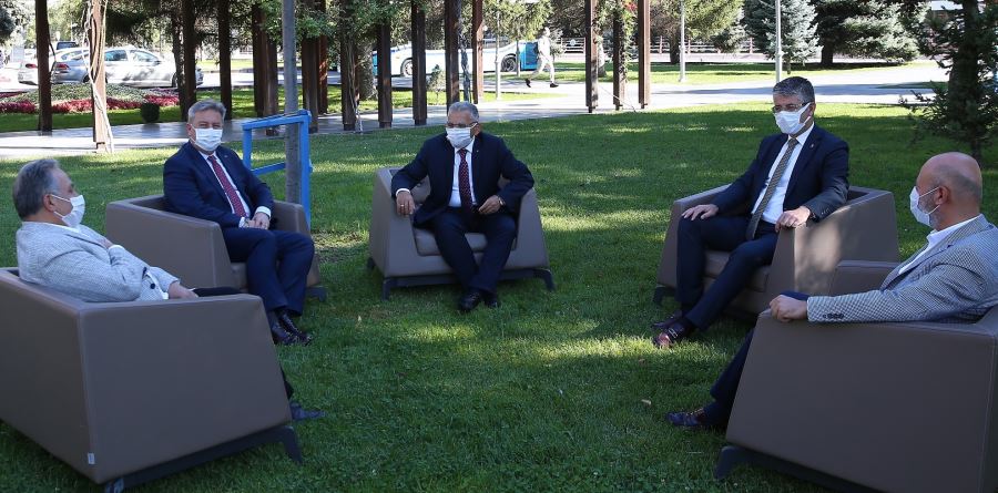 BAŞKANLARDAN “AÇIK HAVA” TOPLANTISI