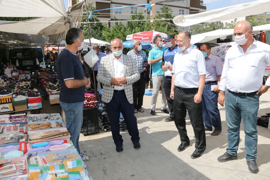 YENİ PAZAR YAPILIYOR