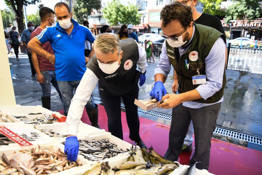 SU ÜRÜNLERİ SATAN YERLER DENETLENDİ