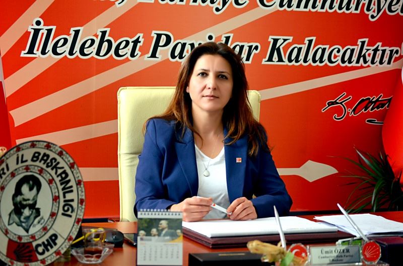 ÜMİT ÖZER'DEN ÇOPUROĞLU'NA CEVAP