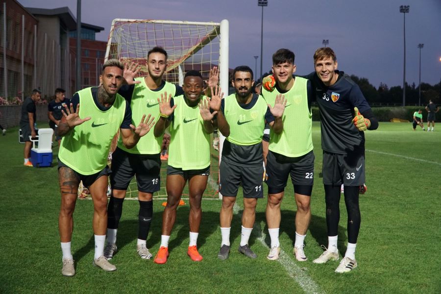 KAYSERİSPOR'DA KASIMPAŞA MESAİSİ