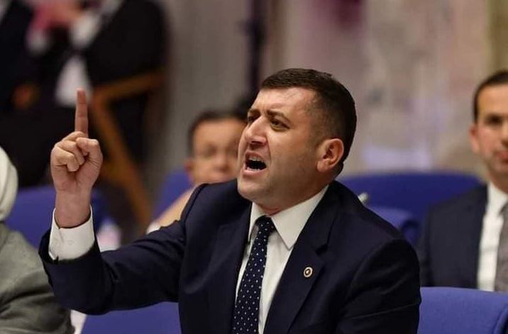 BAKİ ERSOY, HDP'LİYİ FENA PAYLADI