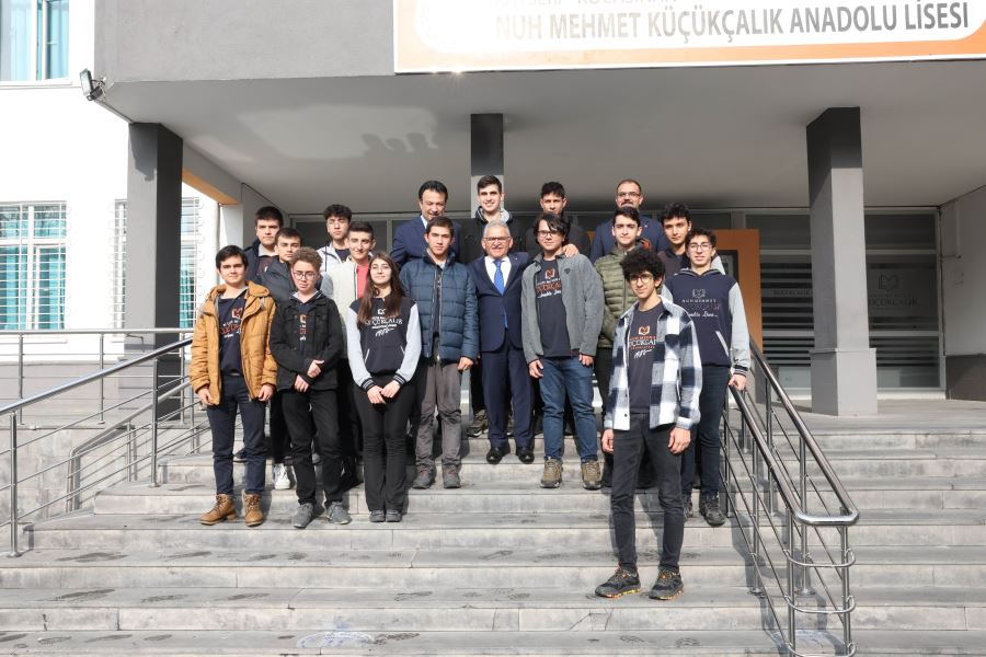 GENÇ DOSTU BAŞKAN, ÖĞRENCİLERLE BULUŞTU