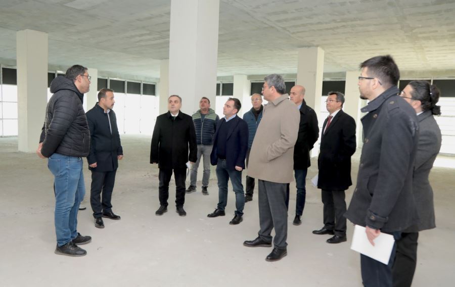 REKTÖR ALTUN İNCELEMELERDE BULUNDU
