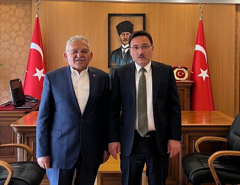 BÜYÜKKILIÇ’TAN VALİ ÇİÇEK’E ‘HOŞ GELDİNİZ’ ZİYARETİ