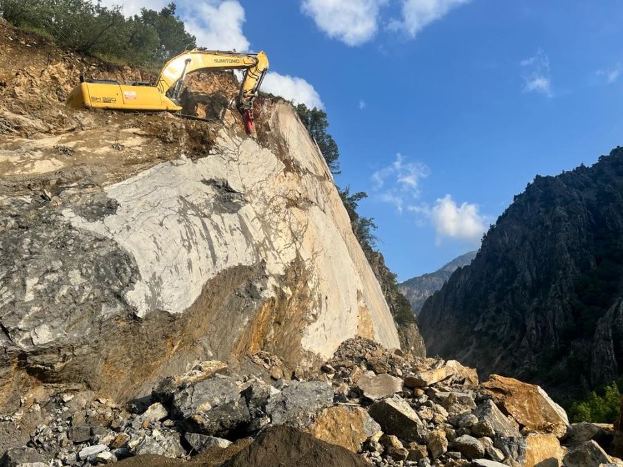 KAPUZBAŞI YOLU ULAŞIMA AÇILDI