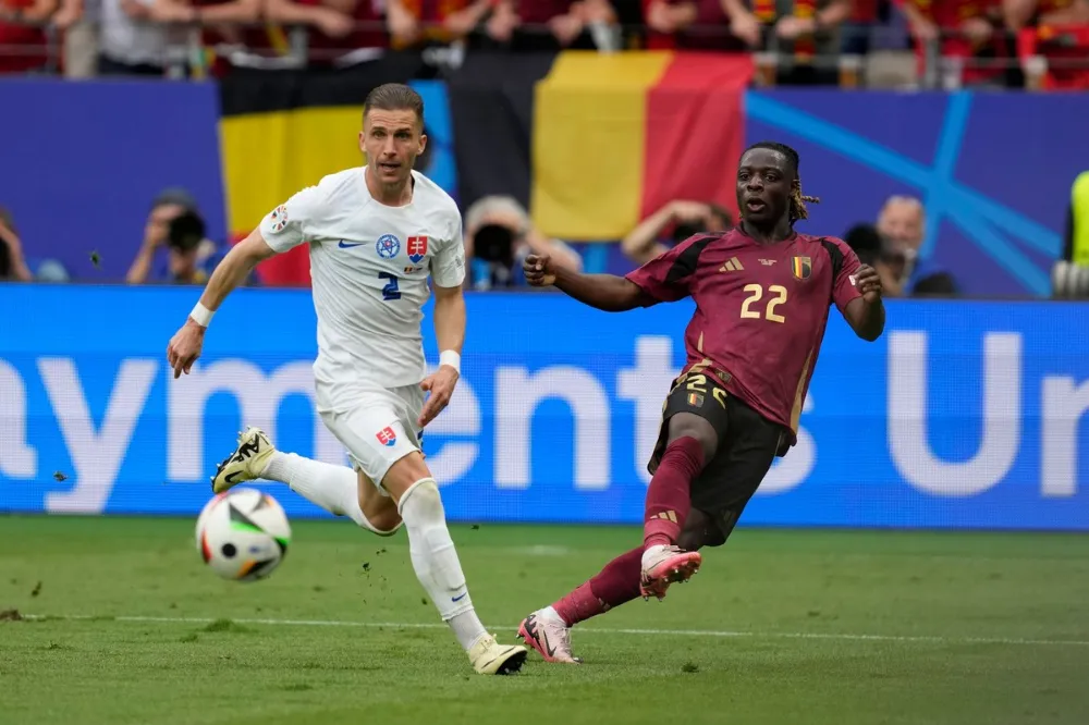 PETER PEKARİK, TECRÜBE ABİDESİ