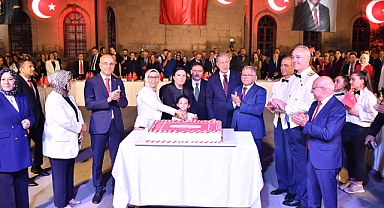102'NCİ YIL DÖNÜMÜNE ÖZEL KUTLAMA