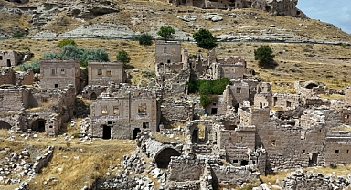 BARAJ SULARI ÇEKİLDİ