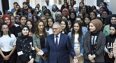 BÜYÜKKILIÇ'TAN BÜYÜK JEST