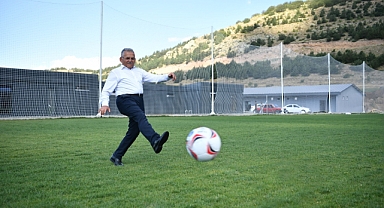 ERCİYES'TE FUTBOL ŞÖLENİ