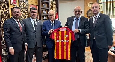 KAYSERİSPOR'DAN BAHÇELİ'YE ZİYARET