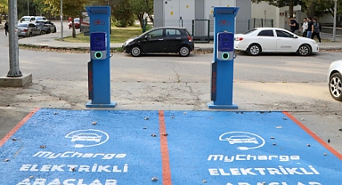 ERÜ'YE ELEKTRİKLİ ARAÇ ŞARJ İSTASYONU KURULDU