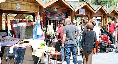'MAHARETLİ ELLER' GÜNÜ