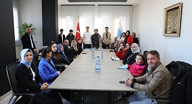 ÖZDOĞAN'DAN BAŞARILI ÖĞRENCİLERE HEDİYE...