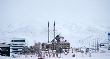 ERCİYES'TE HAZIRLIKLAR HIZLANDI