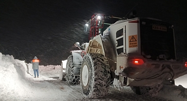 KAPANAN 230 MAHALLE YOLU ULAŞIMA AÇILDI