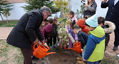 ÖZDOĞAN İLE 'YEŞİL GELECEK' SEFERBERLİĞİ