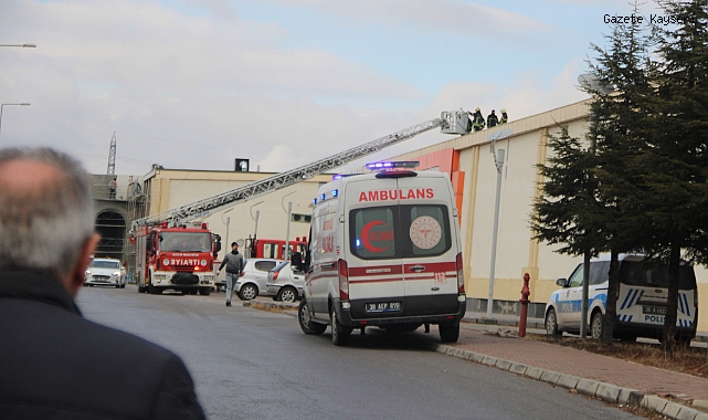 İŞYERİNDE ÇIKAN YANGIN SÖNDÜRÜLDÜ