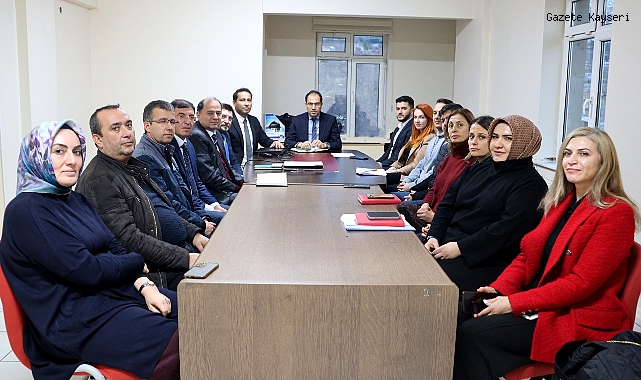 TALAS'TAKİ SAĞLIK HİZMETLERİ DEĞERLENDİRİLDİ