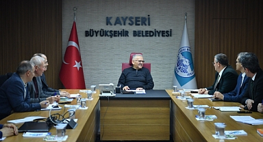 BÜYÜKKILIÇ'TAN '2025 YILI YATIRIM ZİRVESİ'