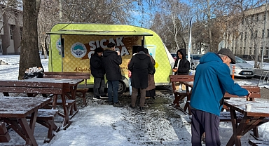 KAYSERİ'DE ÖĞRENCİLERE SICAK ÇORBA İKRAMI