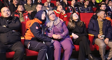 KAYSERİ'DEKİ ANMA PROGRAMINDA DUYGUSAL ANLAR!
