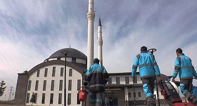 KOCASİNANDA CAMİLER, GÜL KOKACAK