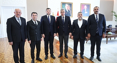 MHP HEYETİNDEN ANKARA'YA ÇIKARMA
