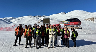 ERCİYES'İN ZİRVESİNDE FOTO SAFARİ