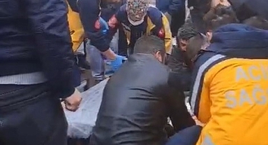 KAYSERİ'DE BIÇAKLI KAVGA: 1'İ AĞIR 2 YARALI
