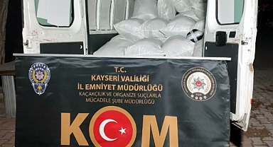 KAYSERİ’DE BİN 450 KİLOGRAM KAÇAK TÜTÜN ELE GEÇİRİLDİ