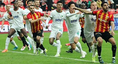 ALANYASPOR İLE KAYSERİSPOR 18. RANDEVUDA