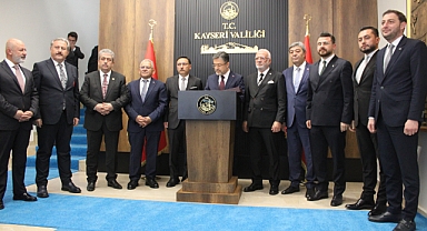 BAKAN YUMAKLI KAYSERİ VALİLİĞİ'Nİ ZİYARET ETTİ