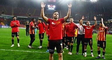CARDOSO TARİHE GEÇTİ!