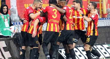 KAYSERİSPOR LİGDE KALMAYI GARANTİLEDİ