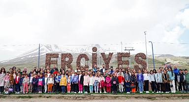ÖĞRENCİLER ERCİYES'TE BULUŞTU