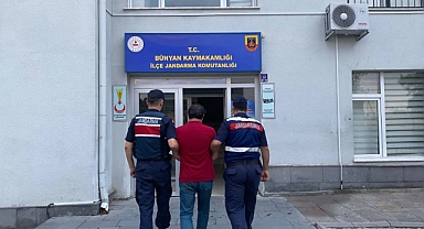 FETÖ ÜYESİ ŞAHIS JANDARMADAN KAÇAMADI