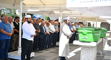 ÖLÜ BULUNAN ÇİFT SON YOLCULUĞUNA UĞURLANDI