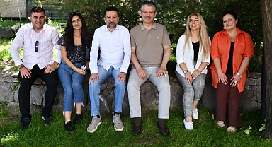 BİZ SOKAKTAYIZ MUHALEFET YOK