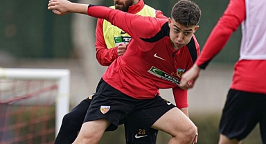 KORKMAZCAN, BOZOKSPOR’A İMZA ATTI