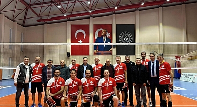 KAMUDA VOLEYBOLUN ZİRVESİ BELLİ OLDU