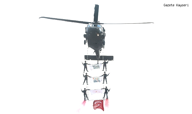 KAYSERİ'DE CUMHURİYET COŞKUSU