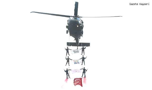 KAYSERİ'DE CUMHURİYET COŞKUSU