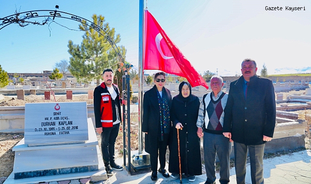 BAYRAM ÖNCESİ ŞEHİT KABİRLERİNE ZİYARET