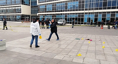 CİNAYET SANIĞI FİRARİ AVUKAT YAKALANAMADI