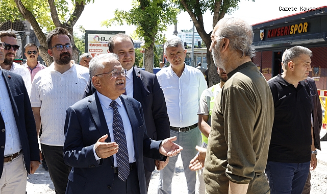 BÜYÜKKILIÇ'TAN CUMHURİYET MEYDANI MESAİSİ